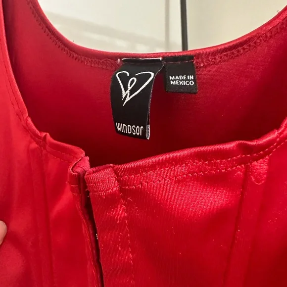 Windsor Red Cropped Corset Top - Picture 3 of 7